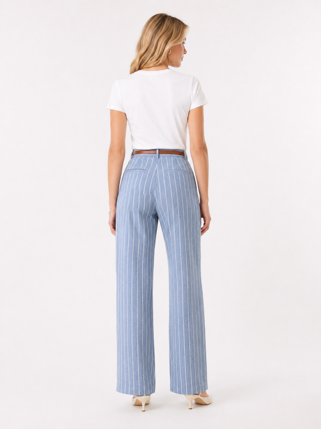 Basic white t-shirt